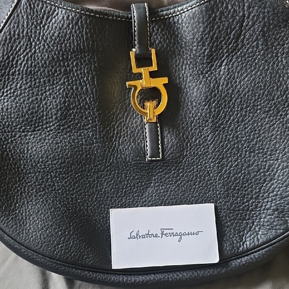 Black Leather Hobo Bag - Picture 12 of 12